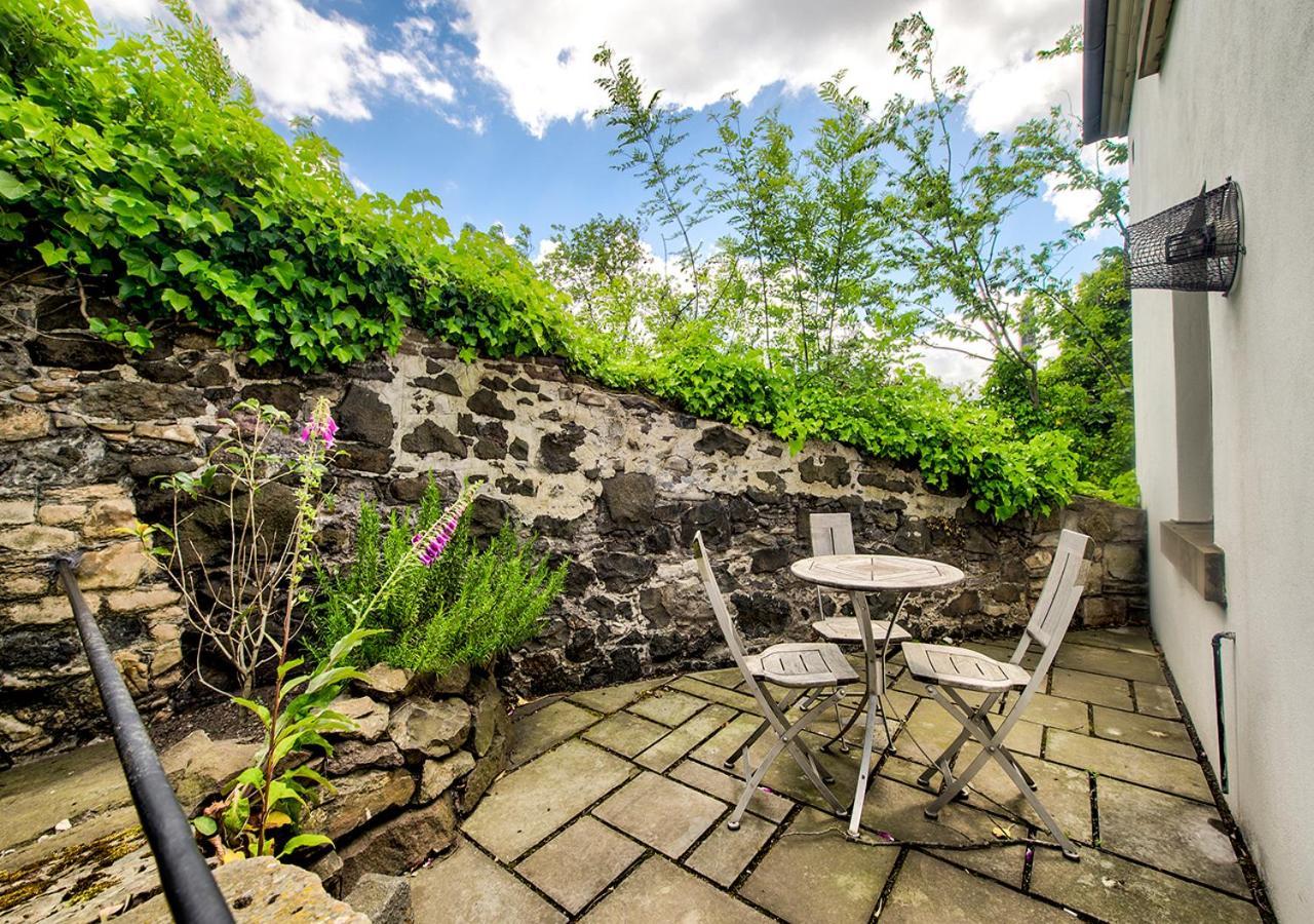 אדינבורו Rock House - Photographer'S Studio - Historic Gem In The Heart Of The City מראה חיצוני תמונה