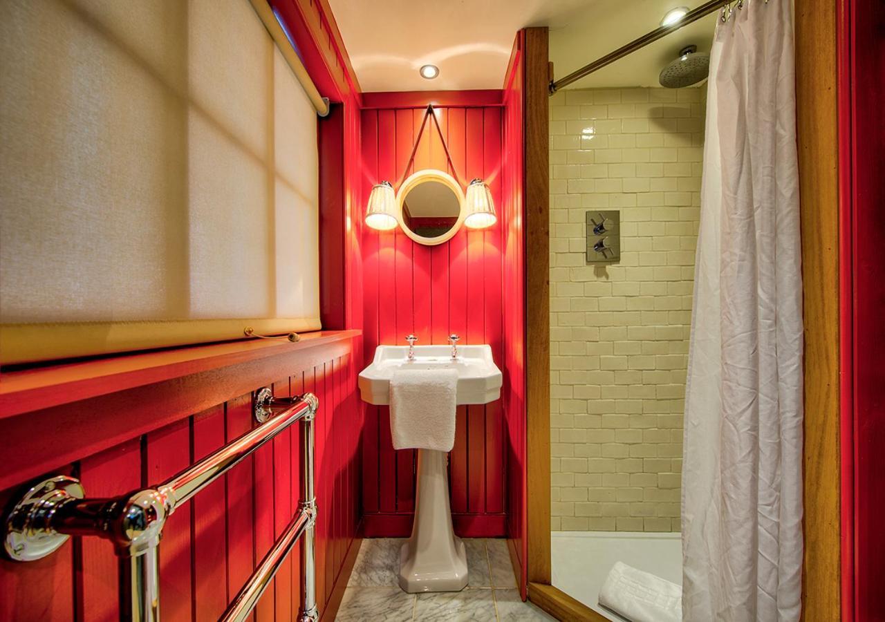 אדינבורו Rock House - Photographer'S Studio - Historic Gem In The Heart Of The City מראה חיצוני תמונה